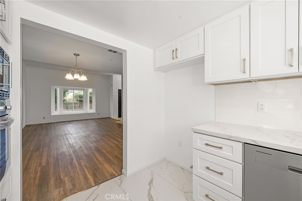 1713 Vine Street, Unit B Alhambra, CA 91801 - Photo 11 of 34