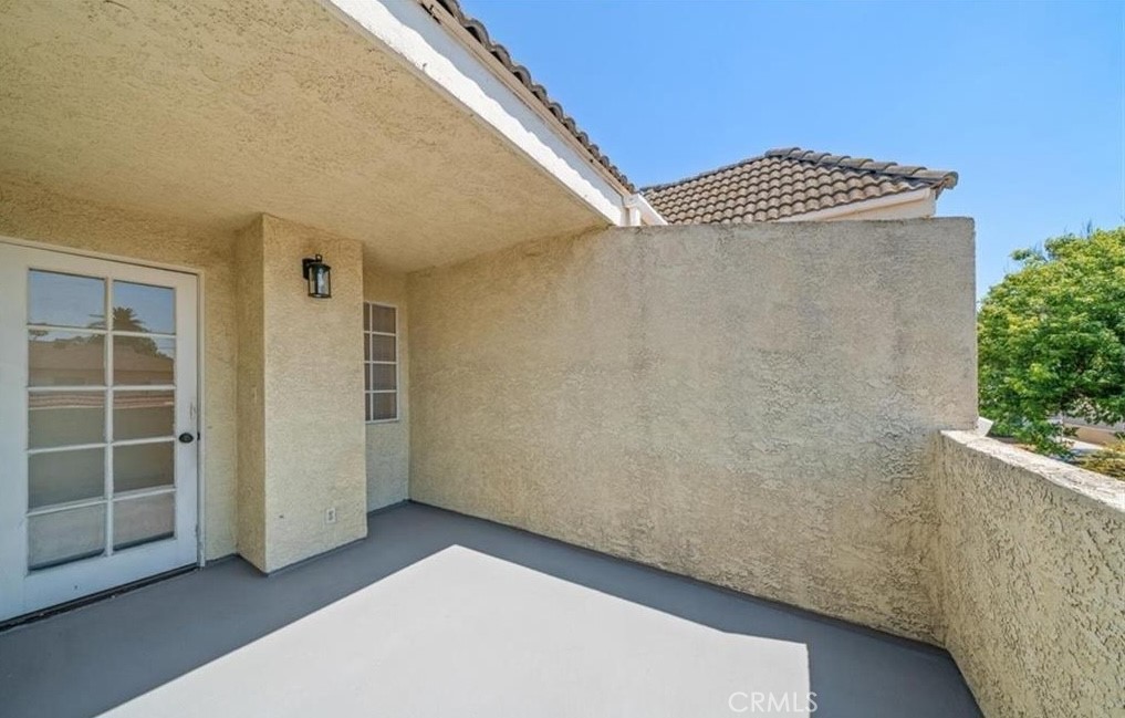 1713 Vine Street, Unit B Alhambra, CA 91801 - Photo 25 of 34 balcony