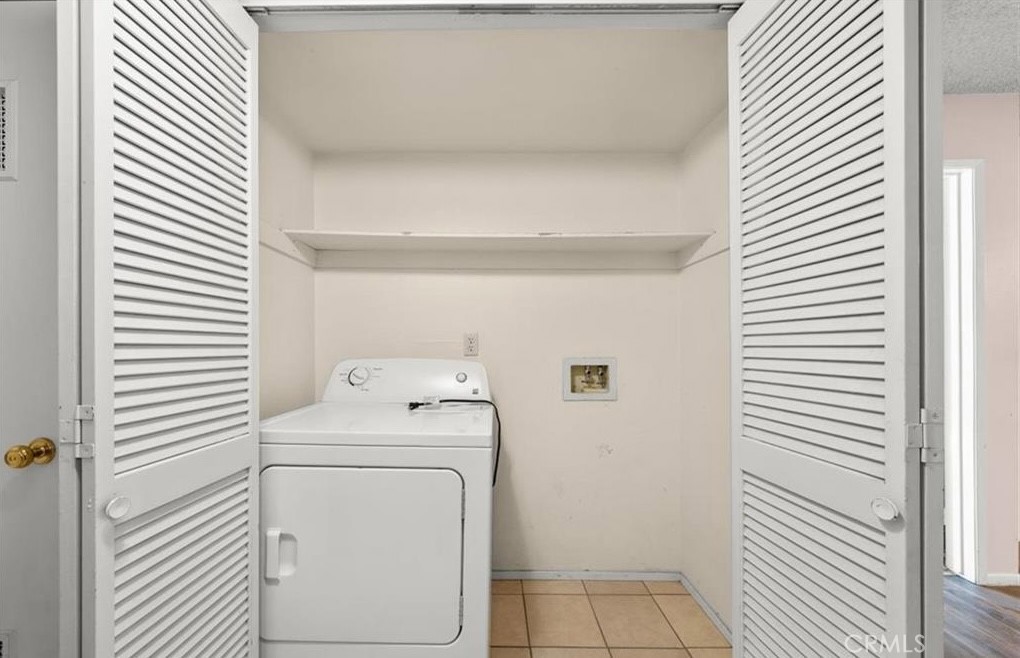 1713 Vine Street, Unit B Alhambra, CA 91801 - Photo 33 of 34 wash and dryer hook ups