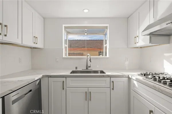 $729,000 | 1713 Vine Street, Unit B, Alhambra, CA 91801
