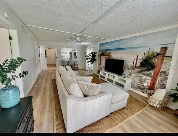 $3,000 | 7203 Curtiss Avenue, Unit 1A, Sarasota, FL 34231