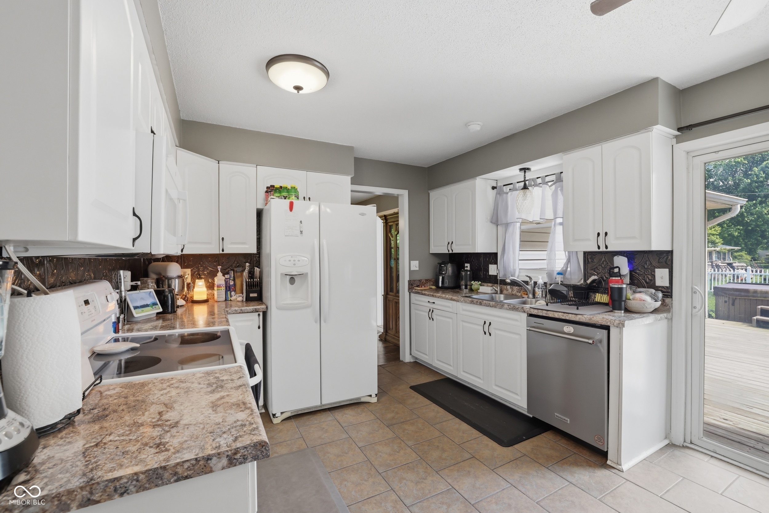 7152 Eagle Road Indianapolis, IN 46278 - Photo 6 of 30