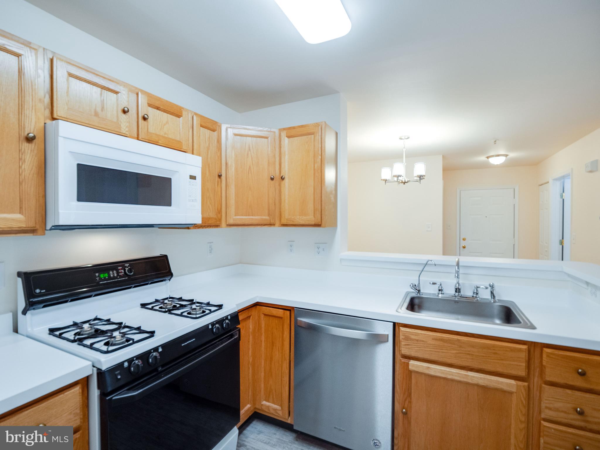 1049 Gardenview Loop, Unit 201 Woodbridge, VA 22191 - Photo 11 of 23 Newer Microwave and Dishwasher