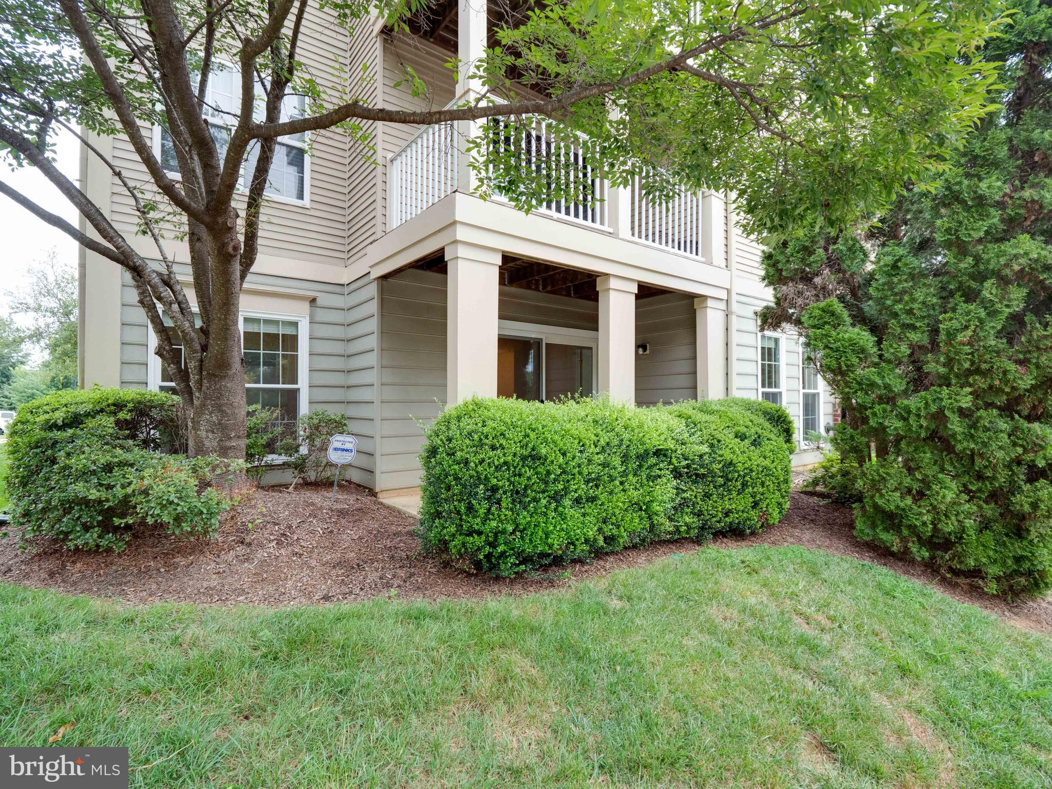 1049 Gardenview Loop, Unit 201 Woodbridge, VA 22191 - Photo 13 of 23 Ground Level Living