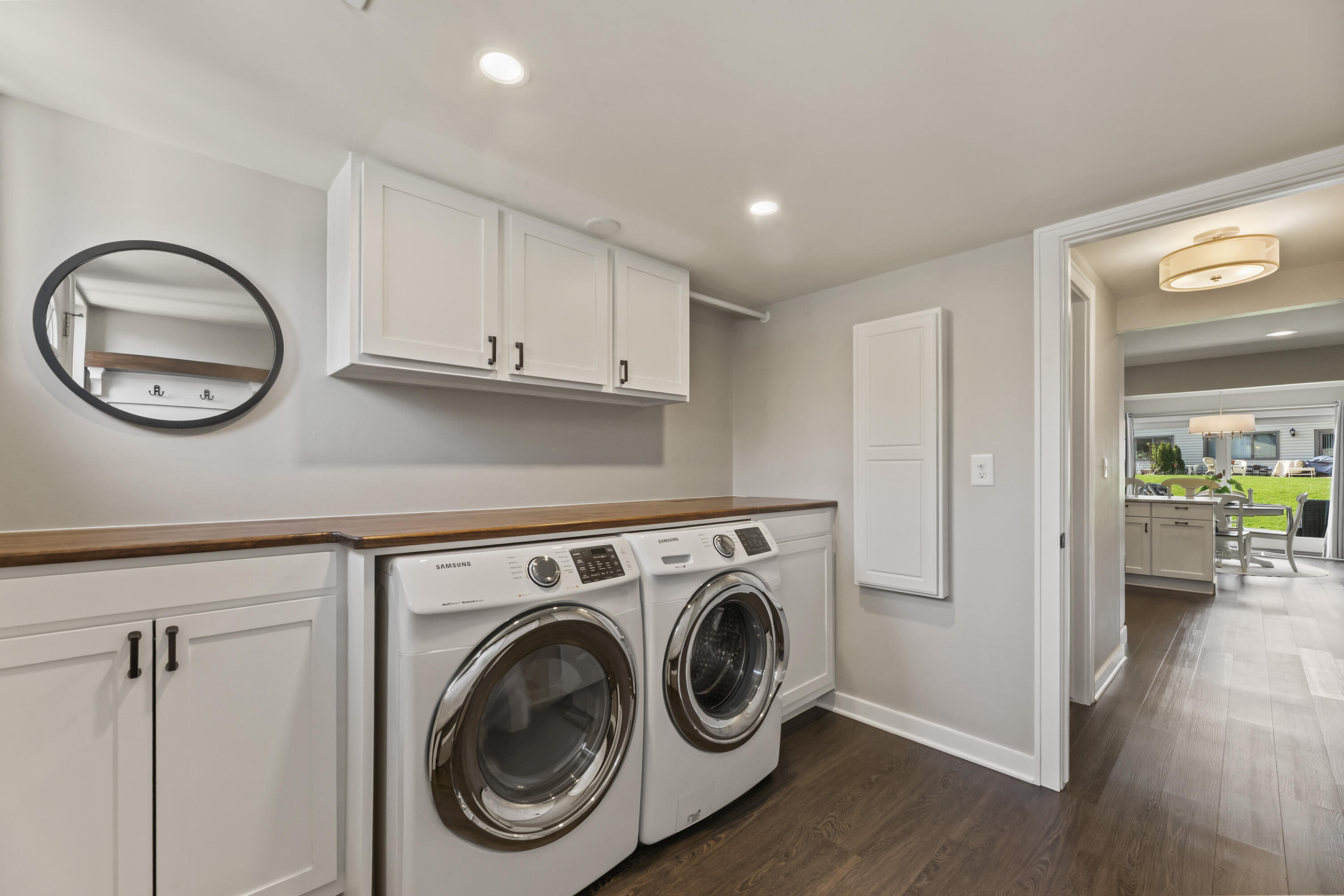 966 Valentine Road Oconomowoc, WI 53066 - Photo 15 of 40 Entry