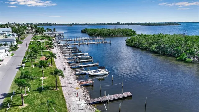 $425,000 | 10315 Cortez Road West, Unit 20J, Bradenton, FL 34210