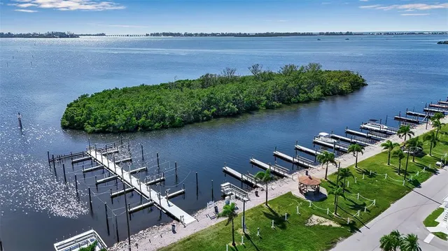 $425,000 | 10315 Cortez Road West, Unit 20J, Bradenton, FL 34210