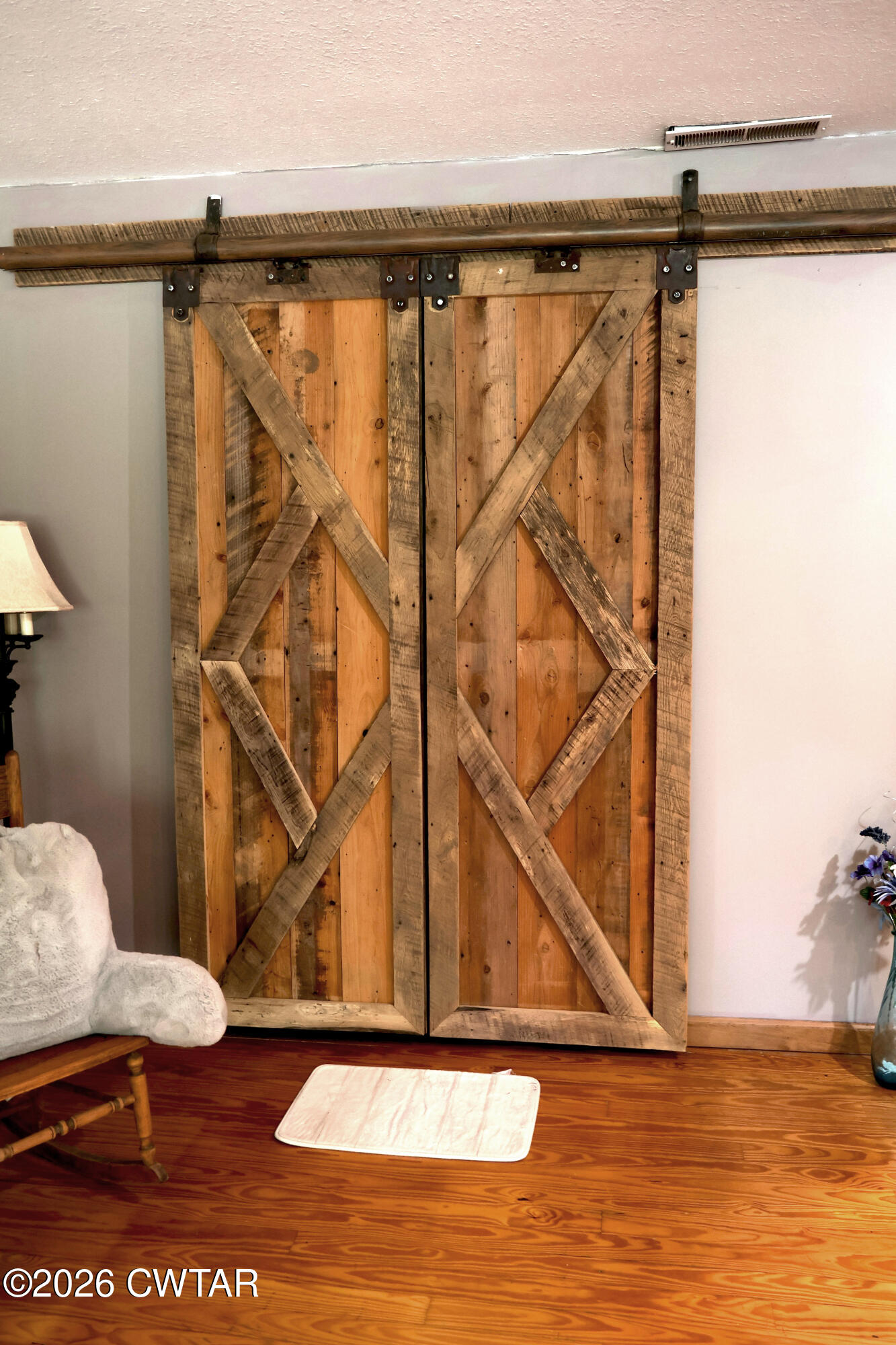 9945 Elkhorn Road Springville, TN 38256 - Photo 24 of 33 Barn doors