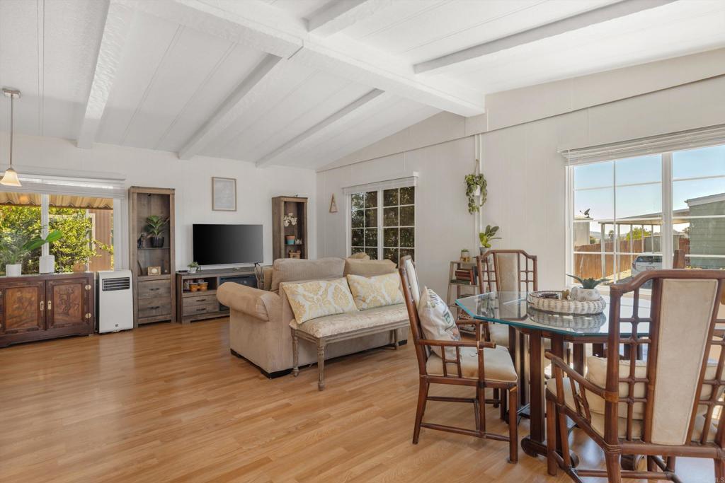 971 Borden Road, Unit 32 San Marcos, CA 92069 - Photo 8 of 37