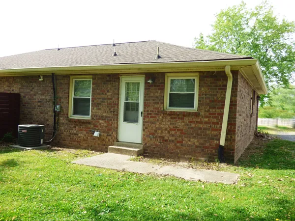 $1,295 | 735 Trail Drive, Gallatin, TN 37066