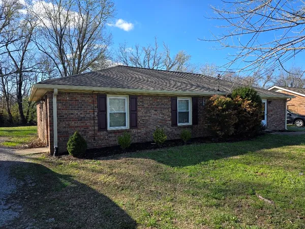 $1,350 | 735 Trail Drive, Gallatin, TN 37066
