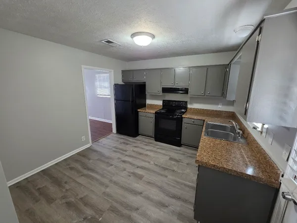 $1,350 | 735 Trail Drive, Gallatin, TN 37066