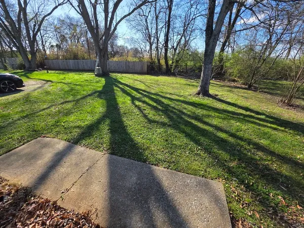 $1,350 | 735 Trail Drive, Gallatin, TN 37066
