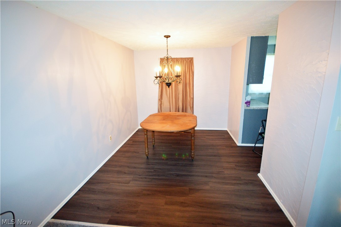 1657 Travers Road Madison, OH 44057 - Photo 6 of 18 Dining Room