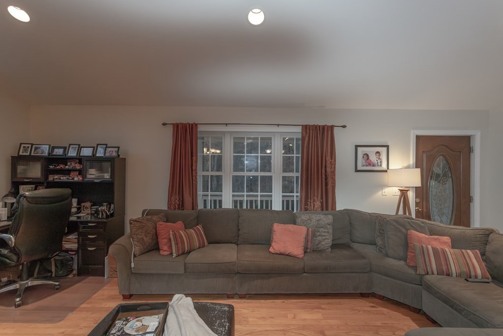 82 Sackett Road Westfield, MA 01085 - Photo 15 of 36 Gallery Image 15