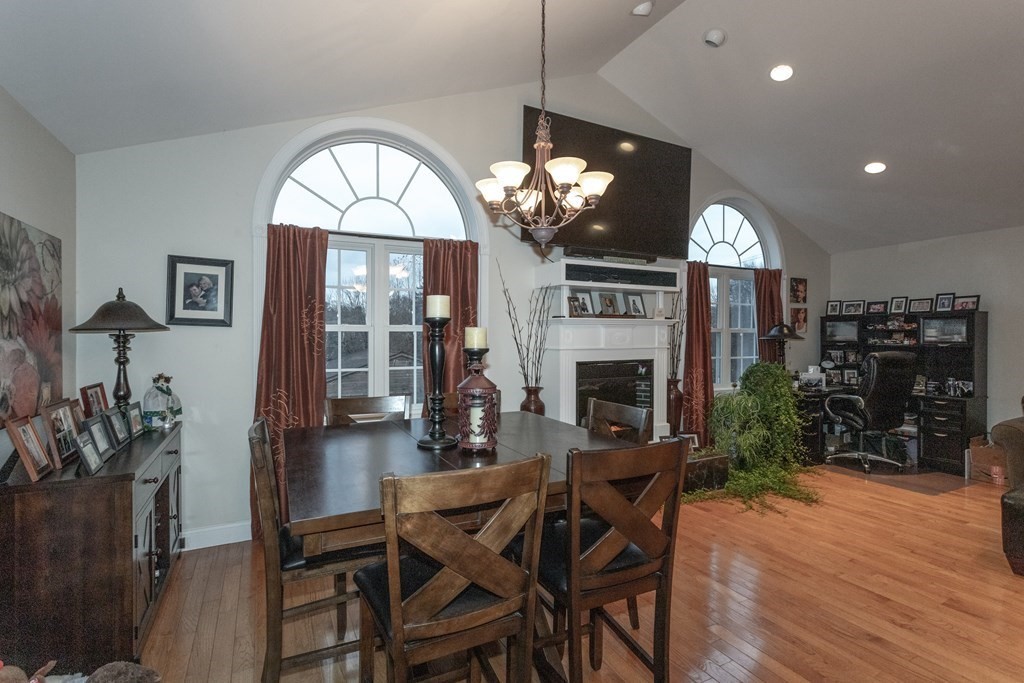 82 Sackett Road Westfield, MA 01085 - Photo 8 of 36 Gallery Image 8