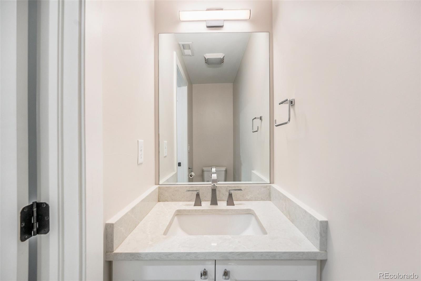 1320 Knox Court Denver, CO 80204 - Photo 6 of 18