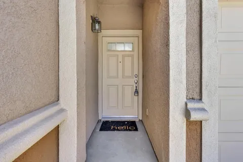 $325,000 | 1259 Milano Drive, Unit 2, West Sacramento, CA 95691