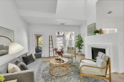 $325,000 | 1259 Milano Drive, Unit 2, West Sacramento, CA 95691