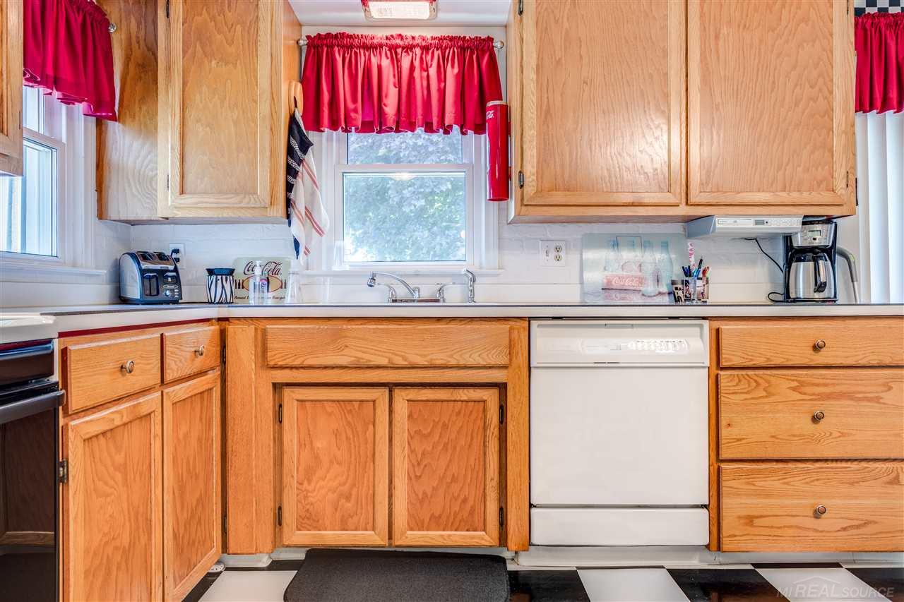 1362 South Sandusky Road Sandusky, MI 48471 - Photo 18 of 46 50019444-17.JPG