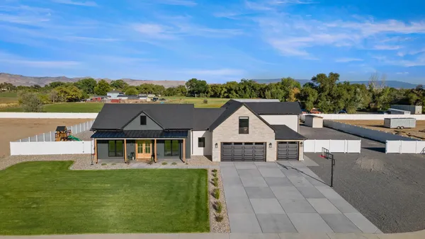 $1,350,000 | 1932 Sean Court, Fruita, CO 81521