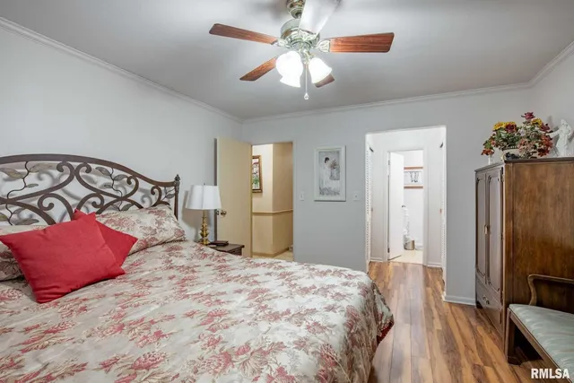 $259,000 | 105 Woodlake Lane, Eldorado, IL 62930