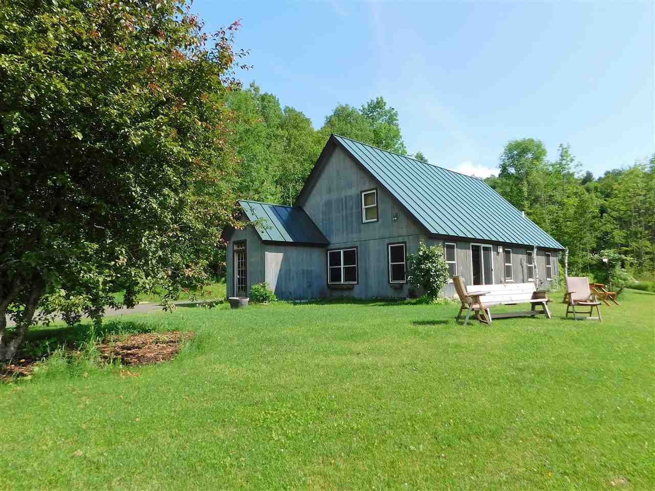 106 Gilley Road Tunbridge, VT 05077 - Photo 16 of 31
