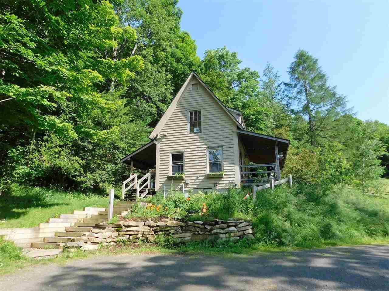 106 Gilley Road Tunbridge, VT 05077 - Photo 21 of 31