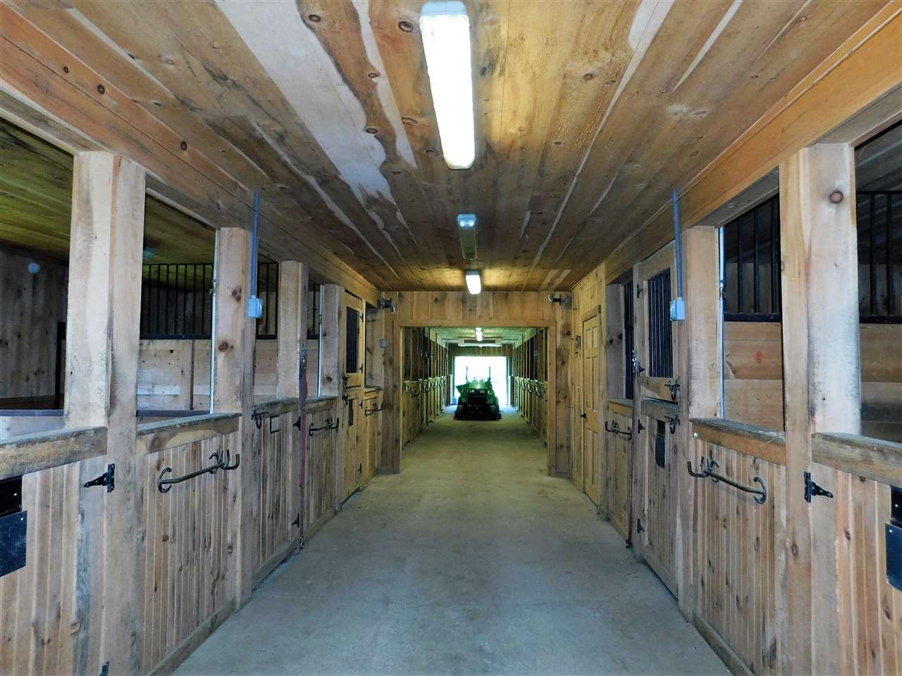 106 Gilley Road Tunbridge, VT 05077 - Photo 23 of 31