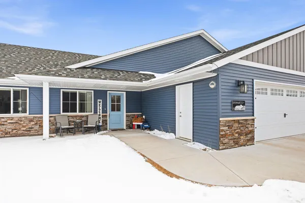 $549,900 | 10185 440th Street, Holdingford, MN 56340