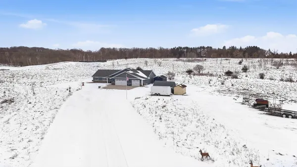 $549,900 | 10185 440th Street, Holdingford, MN 56340