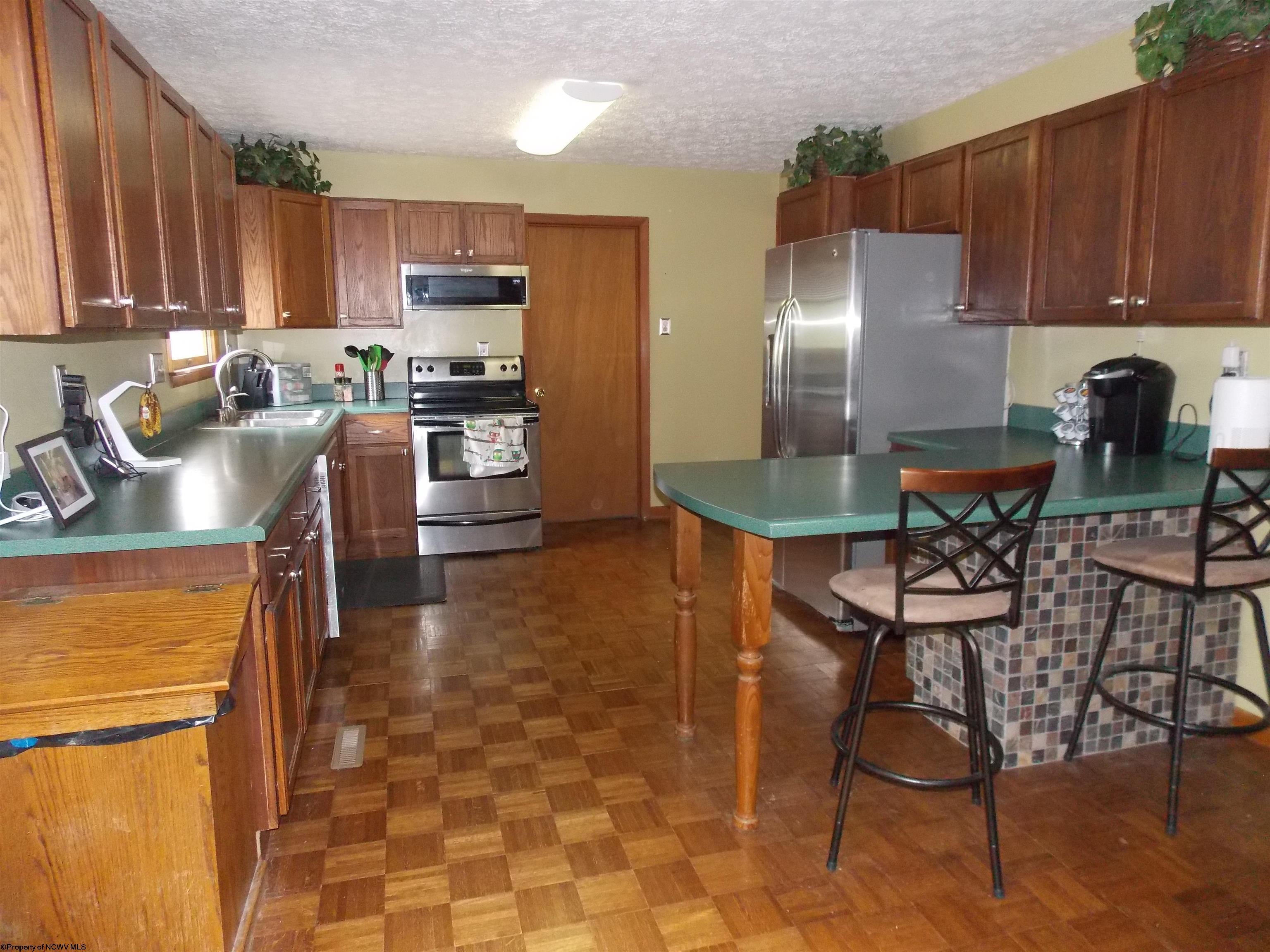 2478 4H Camp Road Morgantown, WV 26508 - Photo 12 of 30 Gallery Image 12