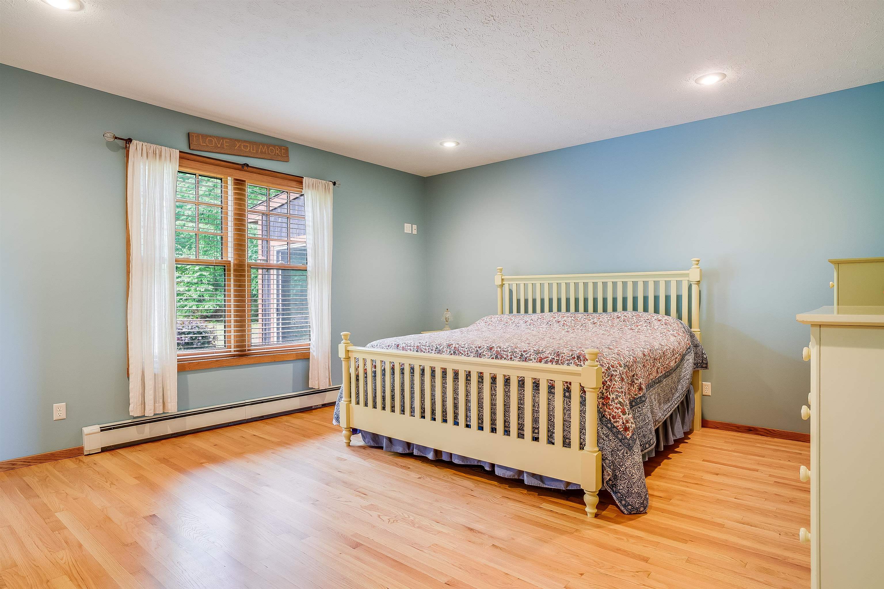 25 Wildwood Road Auburn, NH 03032 - Photo 26 of 40