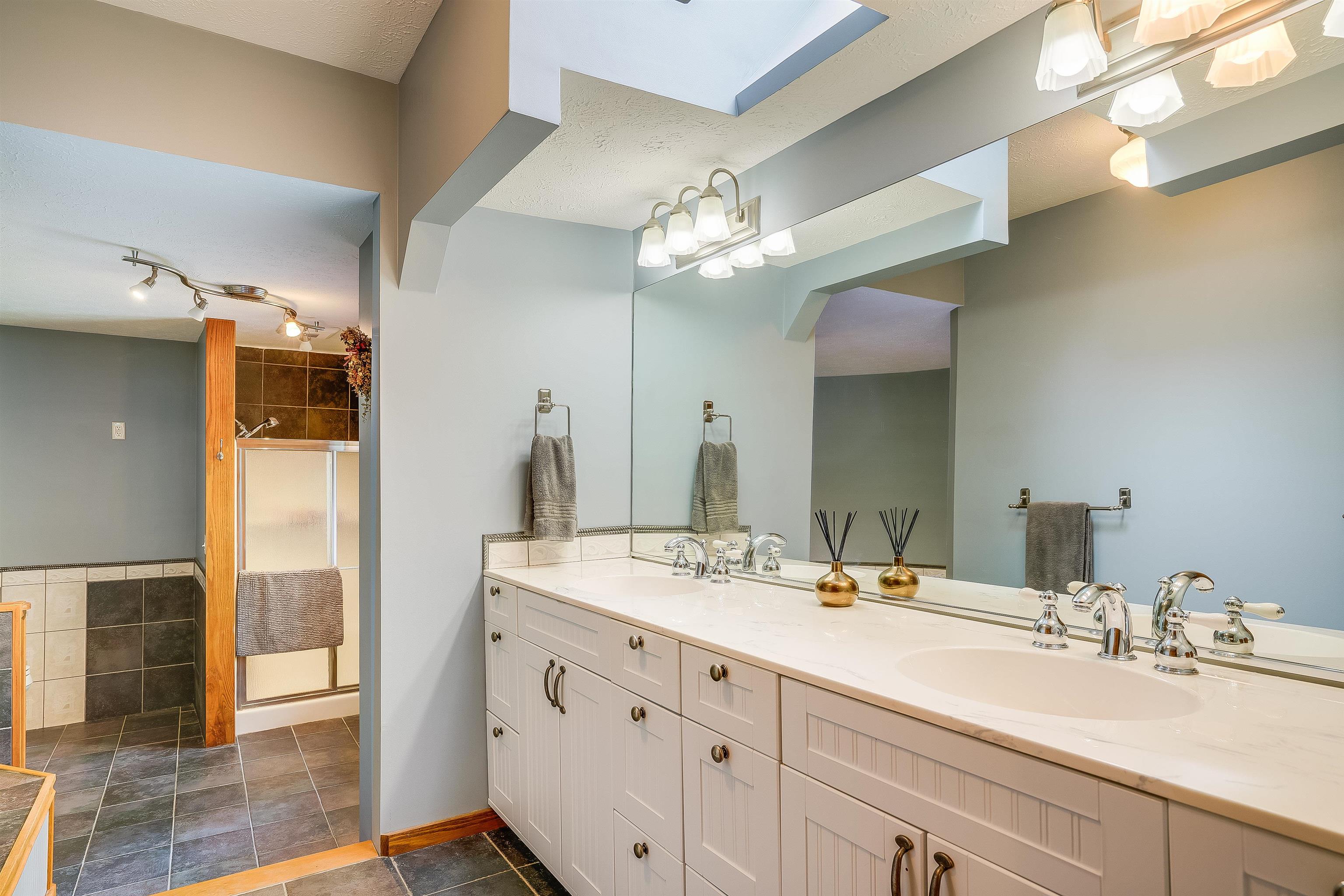 25 Wildwood Road Auburn, NH 03032 - Photo 28 of 40