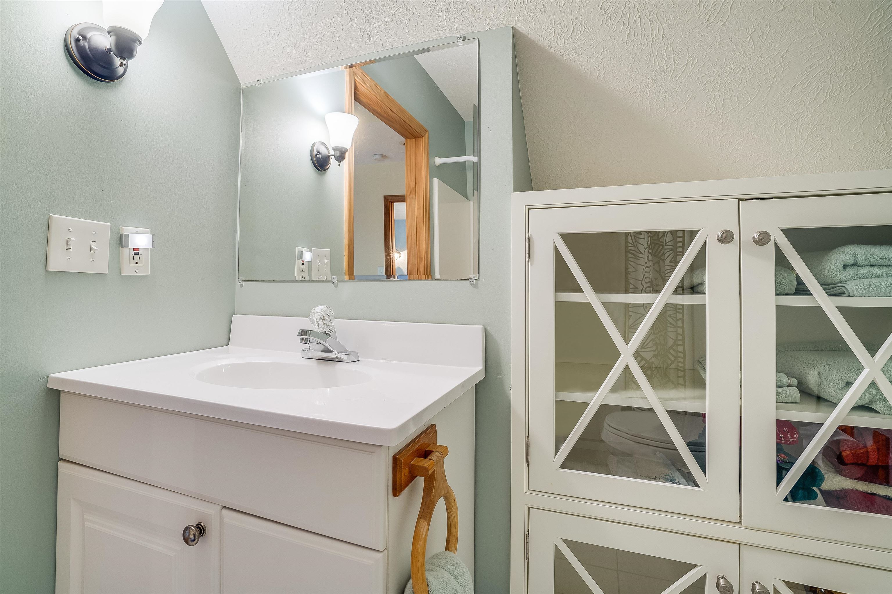 25 Wildwood Road Auburn, NH 03032 - Photo 36 of 40