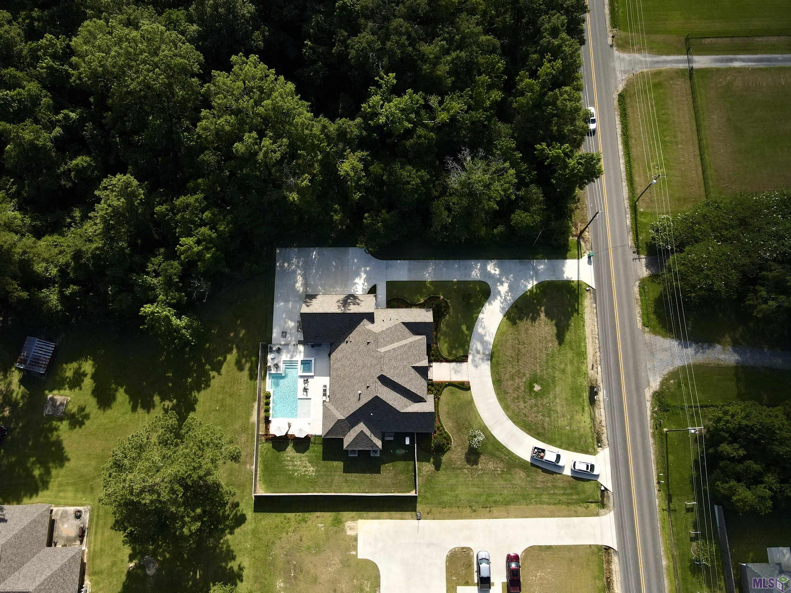 9984 Forrest Delatte Road Denham Springs, LA 70726 - Photo 32 of 59