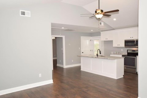 807 Clear Creek Road Pulaski, TN 38478 - Photo 6 of 19