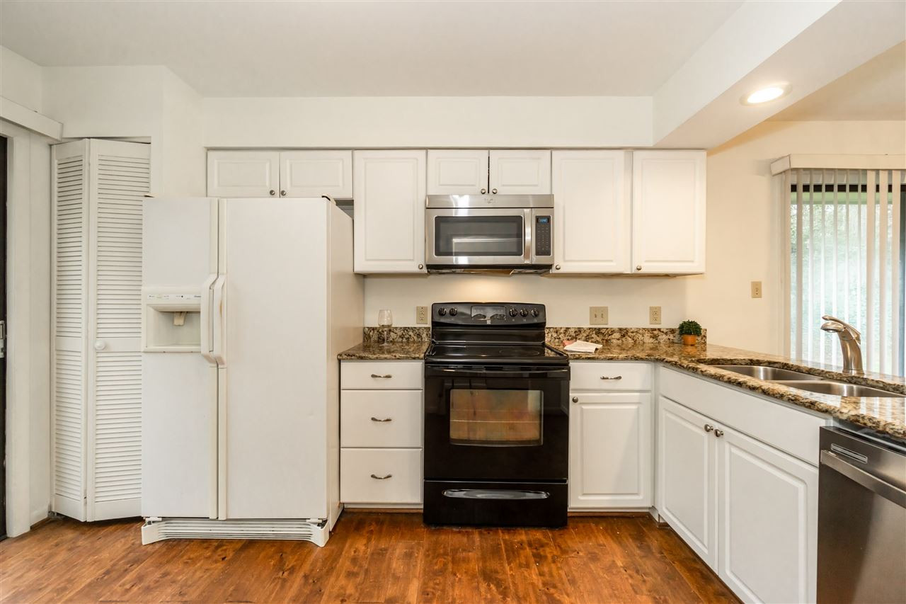 1010 Bend Drive Raleigh, NC 27609 - Photo 5 of 24 Photo 5