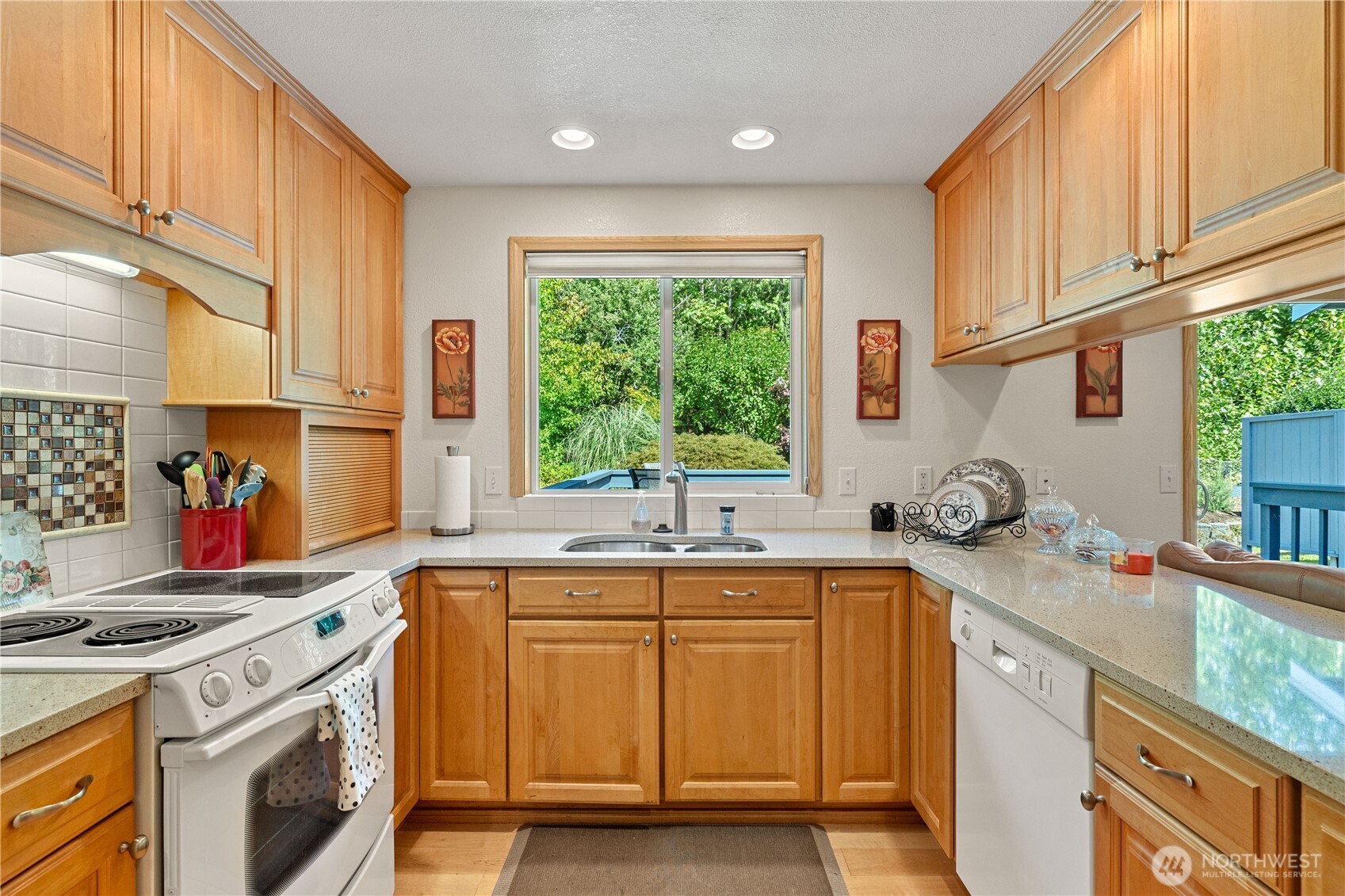 2631 Club Court, Unit 305 Mount Vernon, WA 98273 - Photo 11 of 35