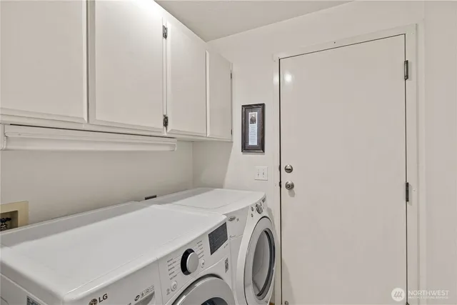 $435,000 | 2631 Club Court, Unit 305, Mount Vernon, WA 98273