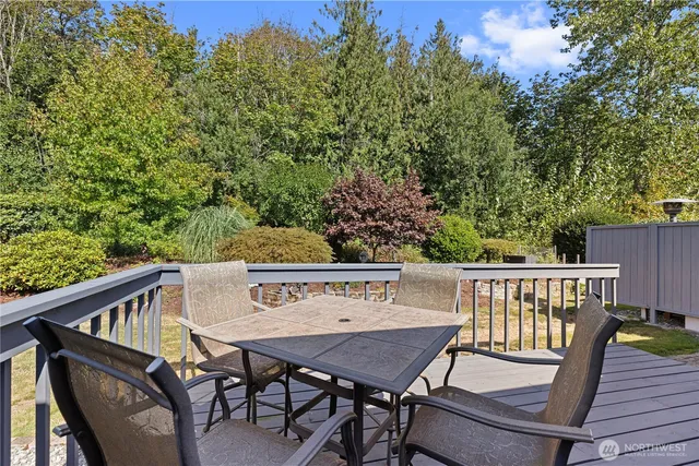 $435,000 | 2631 Club Court, Unit 305, Mount Vernon, WA 98273