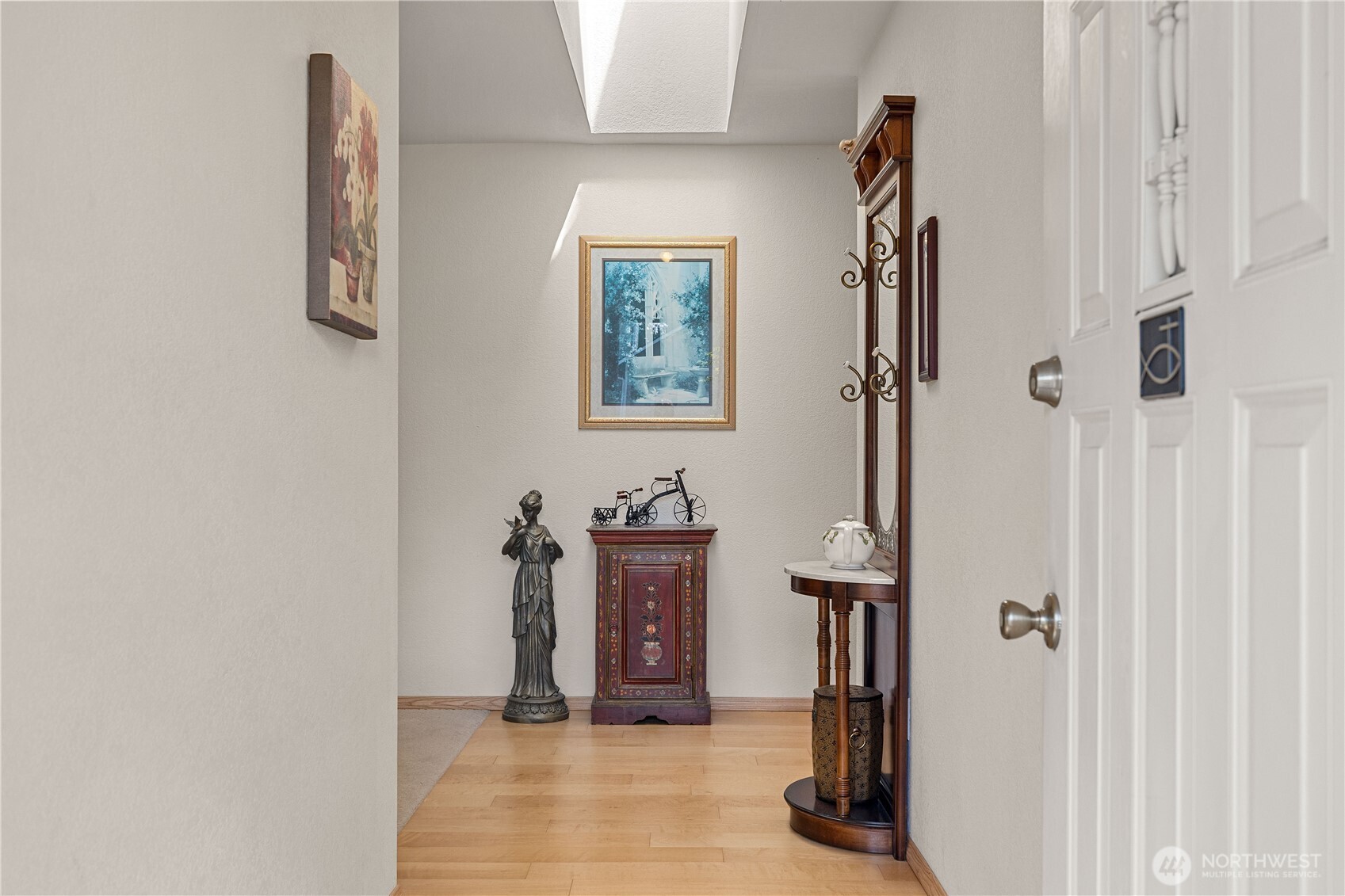 2631 Club Court, Unit 305 Mount Vernon, WA 98273 - Photo 3 of 35