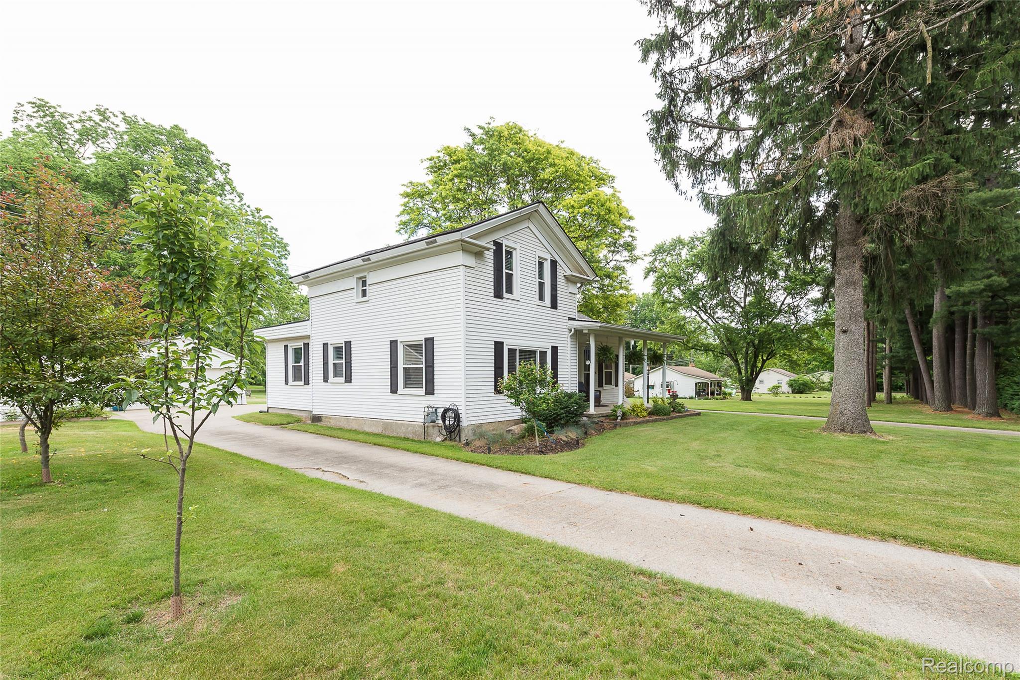 9137 Maltby Road Brighton, MI 48116 - Photo 37 of 40 DSC_7211.jpg