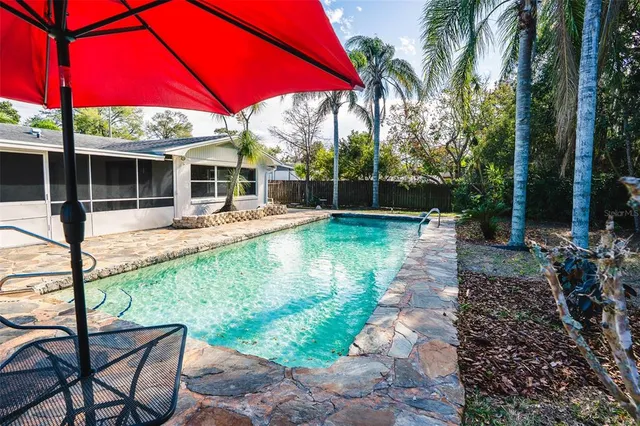 $389,900 | 520 Camelia Lane, Deland, FL 32724