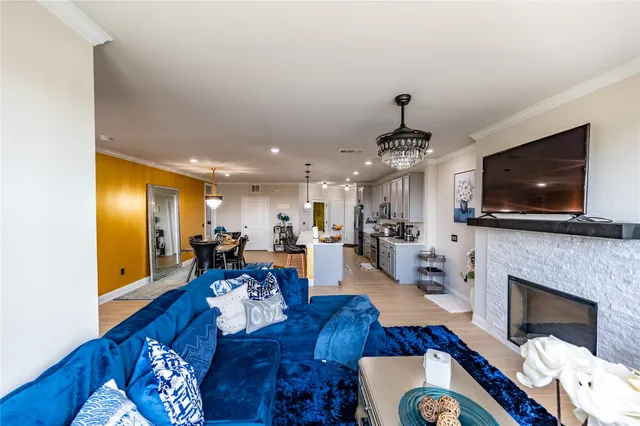 $440,000 | 651 Watters Road, Unit 8201, Allen, TX 75013