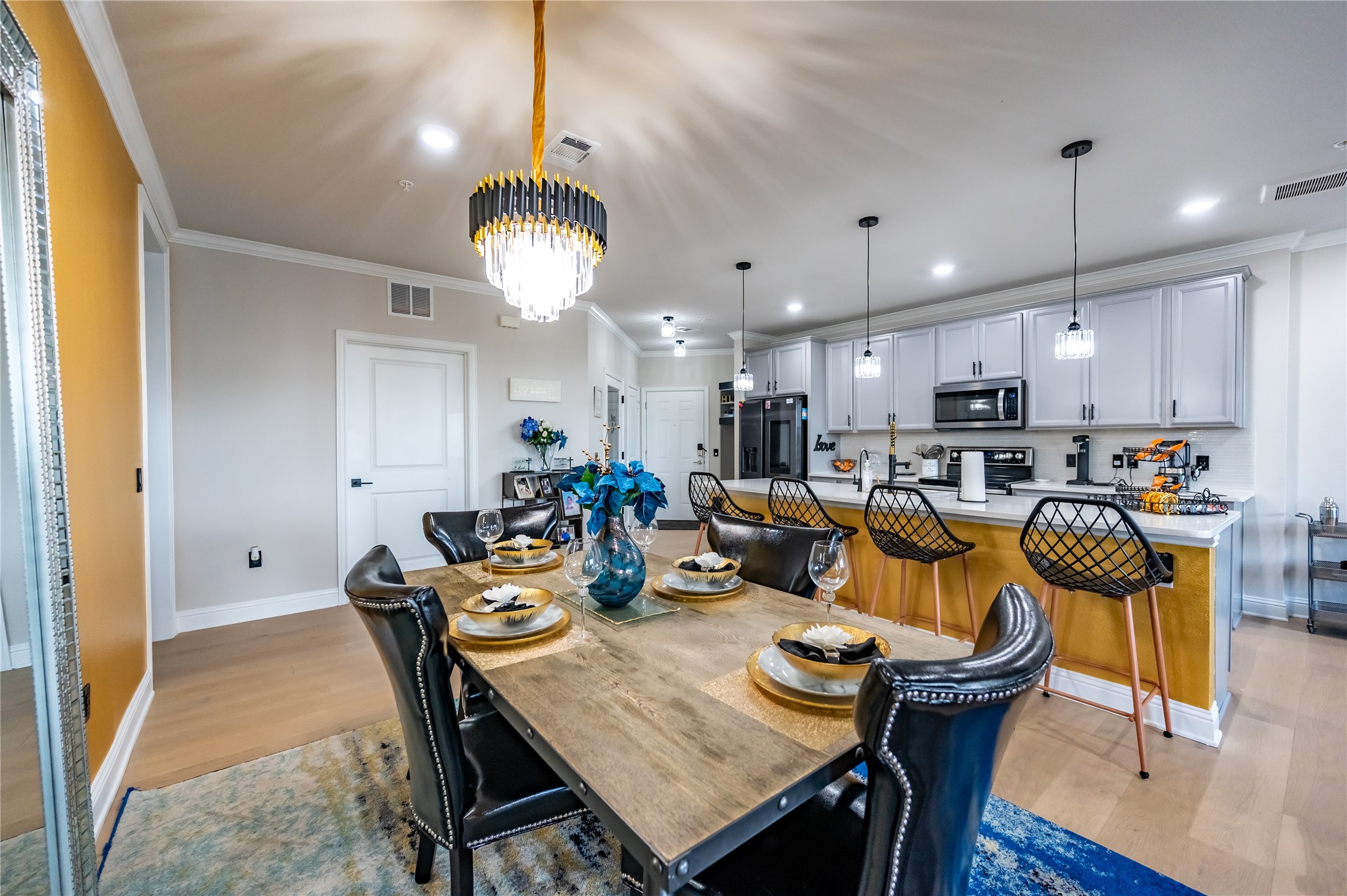651 Watters Road, Unit 8201 Allen, TX 75013 - Photo 8 of 28 a view of a dining area with furniture