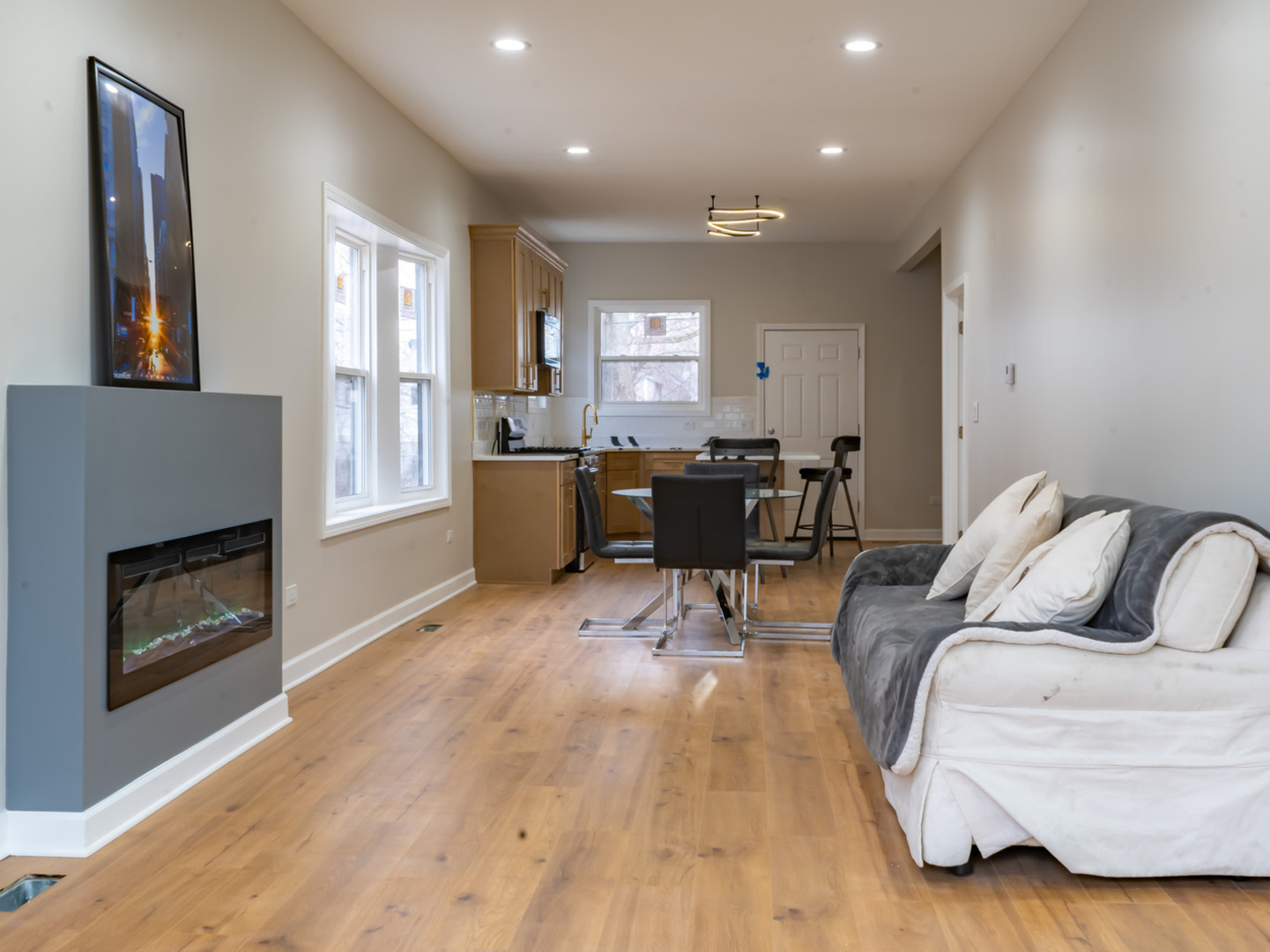 6418 South May Street Chicago, IL 60621 - Photo 4 of 34