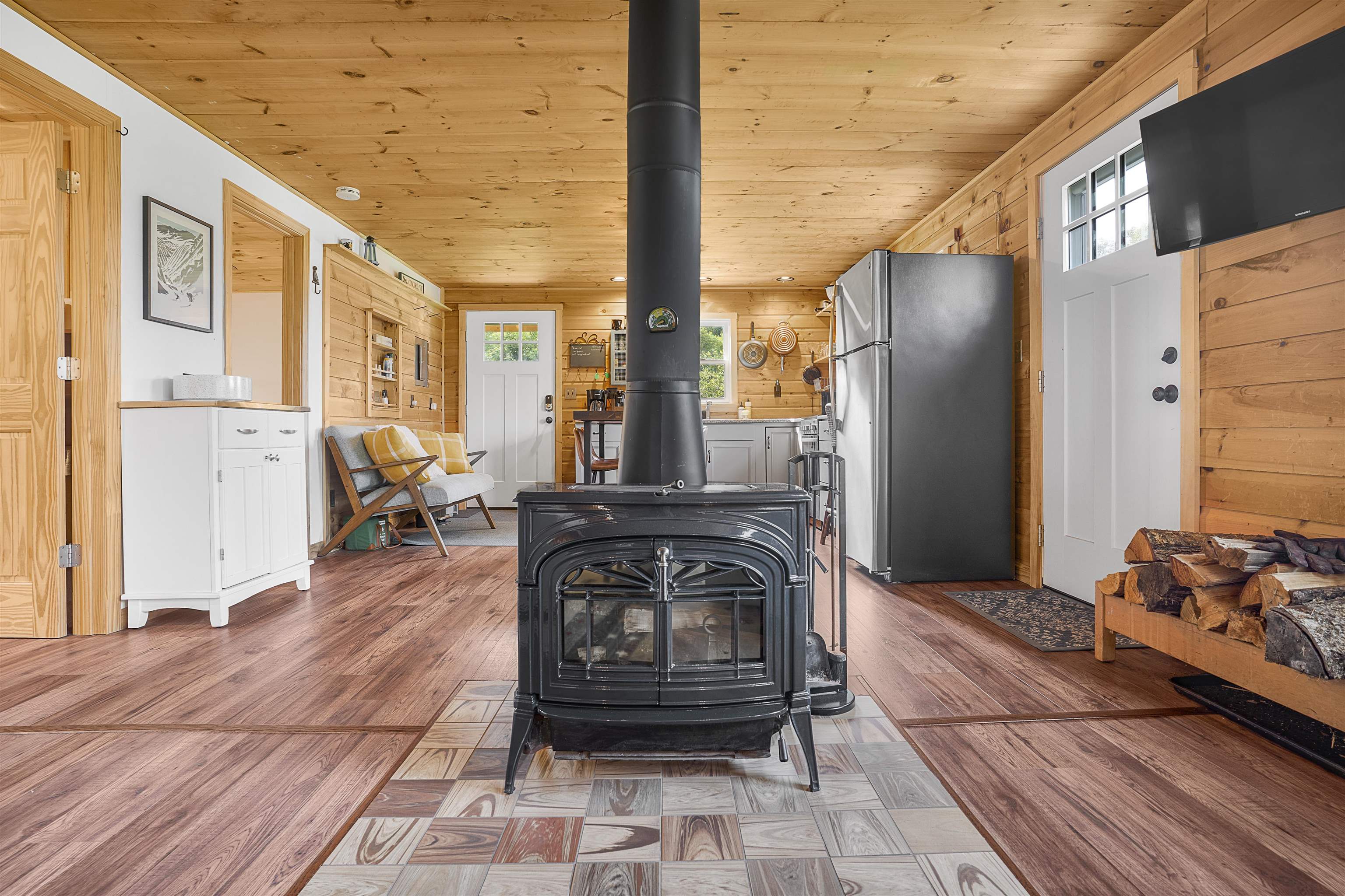 460 Marko Road Concord, VT 05824 - Photo 8 of 32 Gallery Image 8