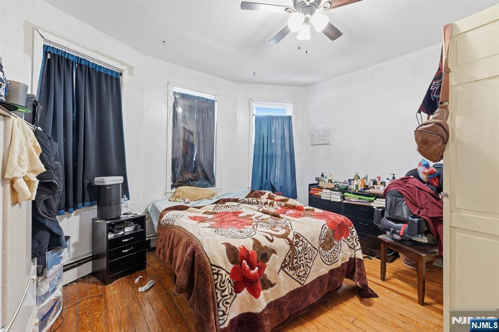 10 Maple Street Garfield, NJ 07026 - Photo 19 of 28