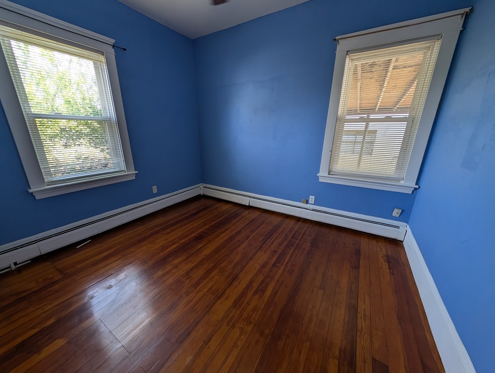 178 County Street Fall River, MA 02723 - Photo 10 of 18